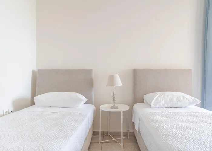 Athanasia Holiday House