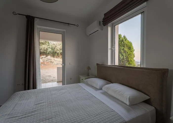 Athanasia Holiday House