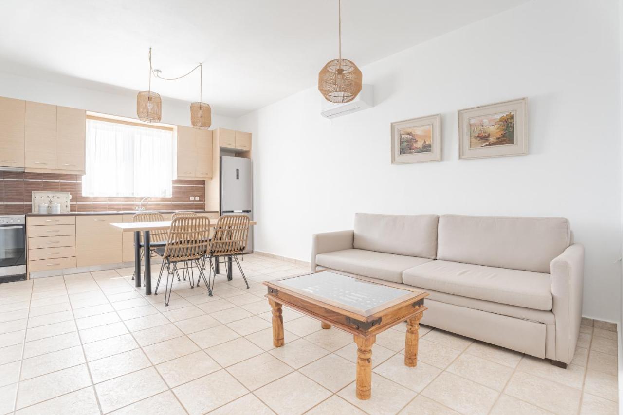 Case de vacanță Athanasia House *